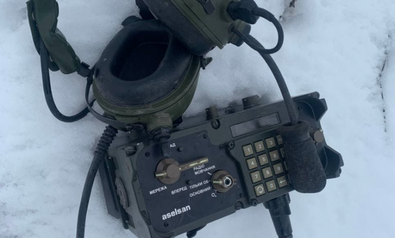 Ukrainians use hi-tech tactical radios of Aselsan while Russians using  Chinese civilian ones - M5 Dergi