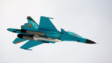 Photo of Rus Su-34 saldırı uçağı ilk kez Ukrayna üzerinde uçarken görüldü