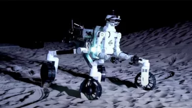 Photo of Japonya “robotik bacaklı Ay robotunu” tanıttı