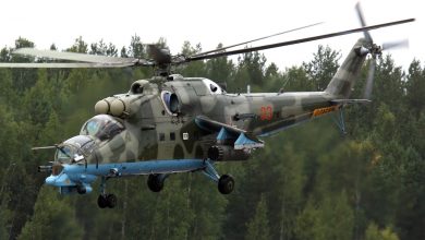 Photo of Rus helikopterleri, tatbikatlarda son derece düşük irtifalarda uçuş gerçekleştiriyor
