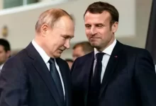 Photo of Macron: “Putin büyük bir hata yaptı ama müzakere hala mümkün”