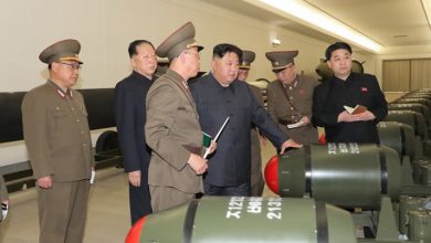 Photo of Kuzey Kore taktik nükleer silahlarının görüntülerini yayımladı