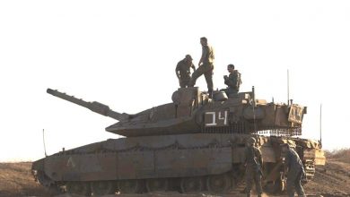 Photo of İsrail, Merkava tanklarının ihracatını iptal ederek yeni taburlar oluşturuyor