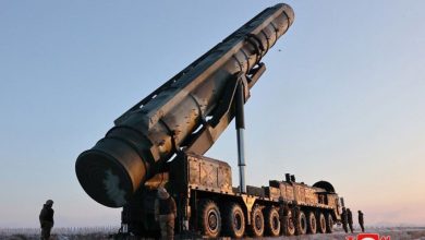 Photo of Kuzey Kore yeni Hwasong-18 uzun menzilli füzesini test ettiğini açıkladı