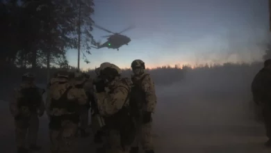 Photo of Rusya, Finlandiya sınırına balistik füzelerle donatılmış bir tugay konuşlandırıyor