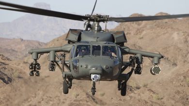Photo of Polonya, ABD yapımı 32 Black Hawk helikopteri alımını askıya aldı