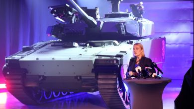 Photo of Çek Cumhuriyeti İsveç’de üretilen CV90 tanklarını teslim almaya başladı