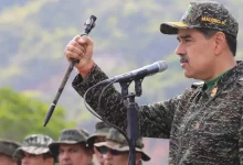 Photo of Venezuela: “ABD’nin tüm tehditlerine ‘başı dik’ şekilde karşılık vereceğiz”