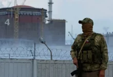 Photo of Rusya Savunma Bakanlığı: “Zaporijya’da iki yerleşimi daha ele geçirdik”