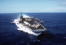 Photo of ABD uçak gemisi Orta Doğu’ya ilerliyor