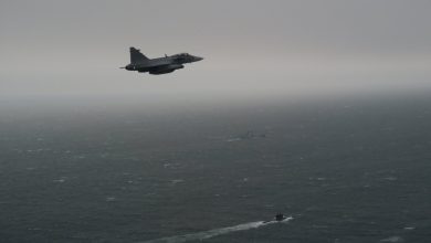 Photo of İsveç Gripen savaş uçakları Rus denizaltısını takip etti