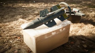 Photo of Ukrayna yeni güdümlü mühimmatı Firefly’ı İHA’larda test etti